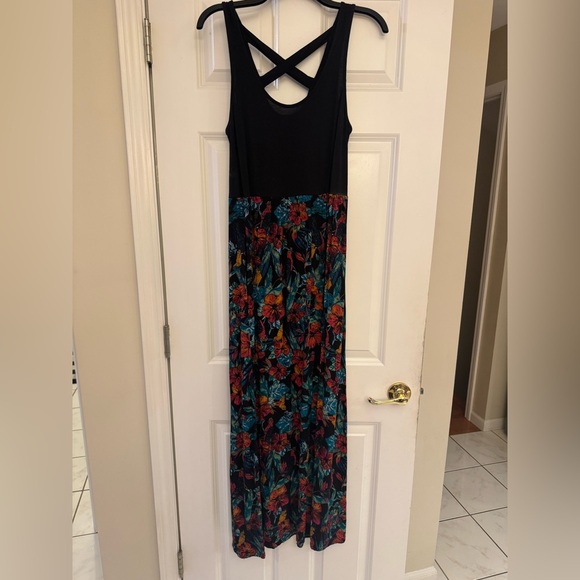 Mudd Dresses & Skirts - Mudd Black and Multicolor Floral Maxi Dress